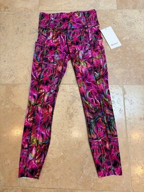 Lululemon Fast and Free HR Tight 25- NWT